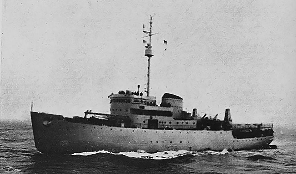 Primer Rompehielos Argentino Gral. San Martin, adquirido en 1954.